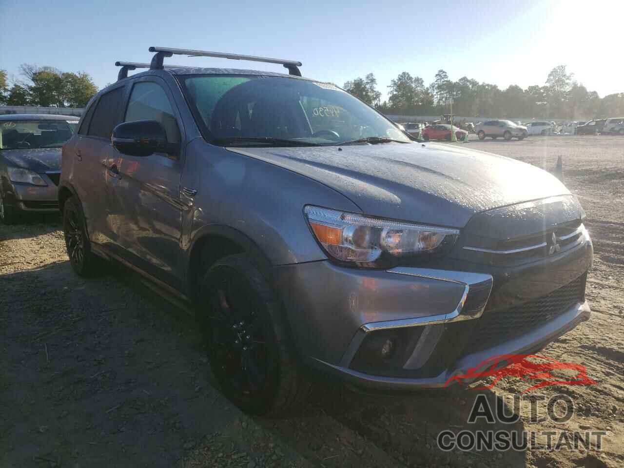 MITSUBISHI OUTLANDER 2018 - JA4AP3AU8JZ025979
