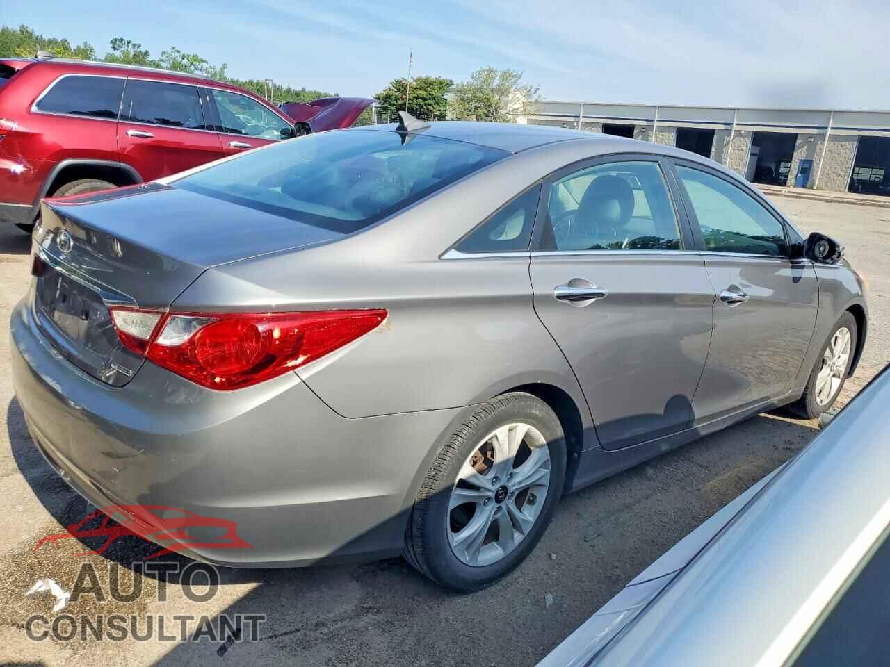 HYUNDAI SONATA 2011 - 5NPEC4AC4BH078171
