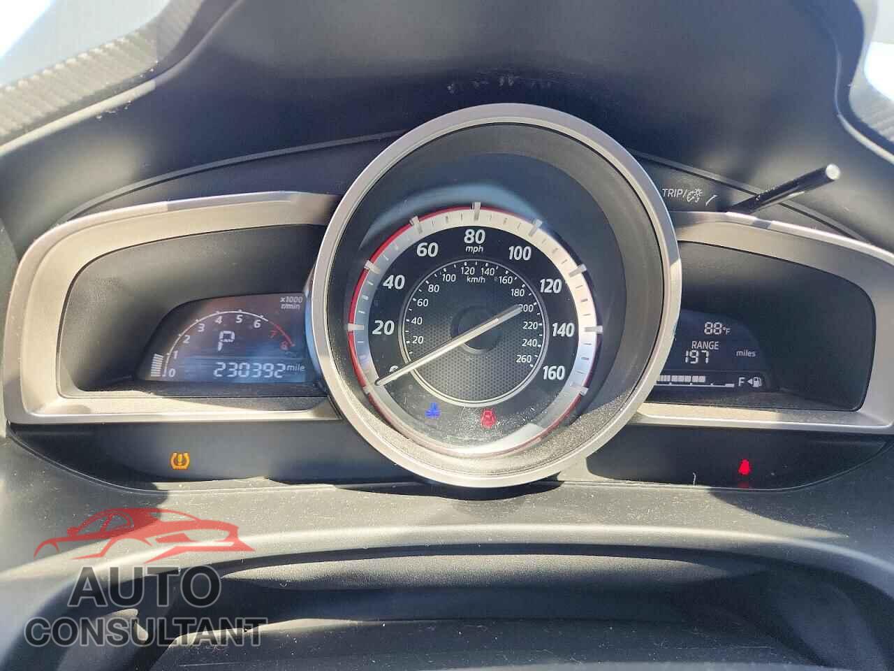 MAZDA 3 2015 - JM1BM1V74F1225811