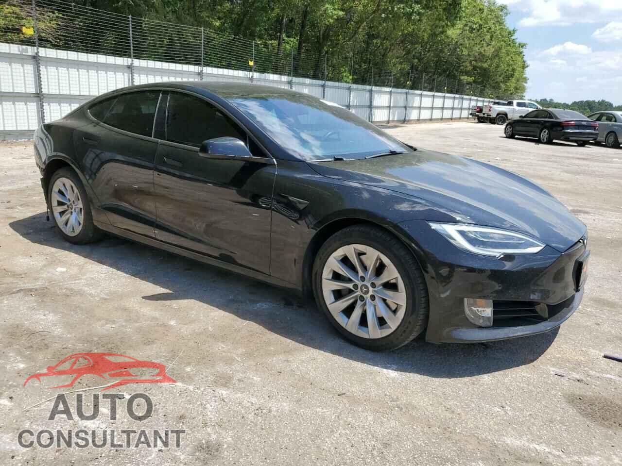 TESLA MODEL S 2018 - 5YJSA1E21JF294047
