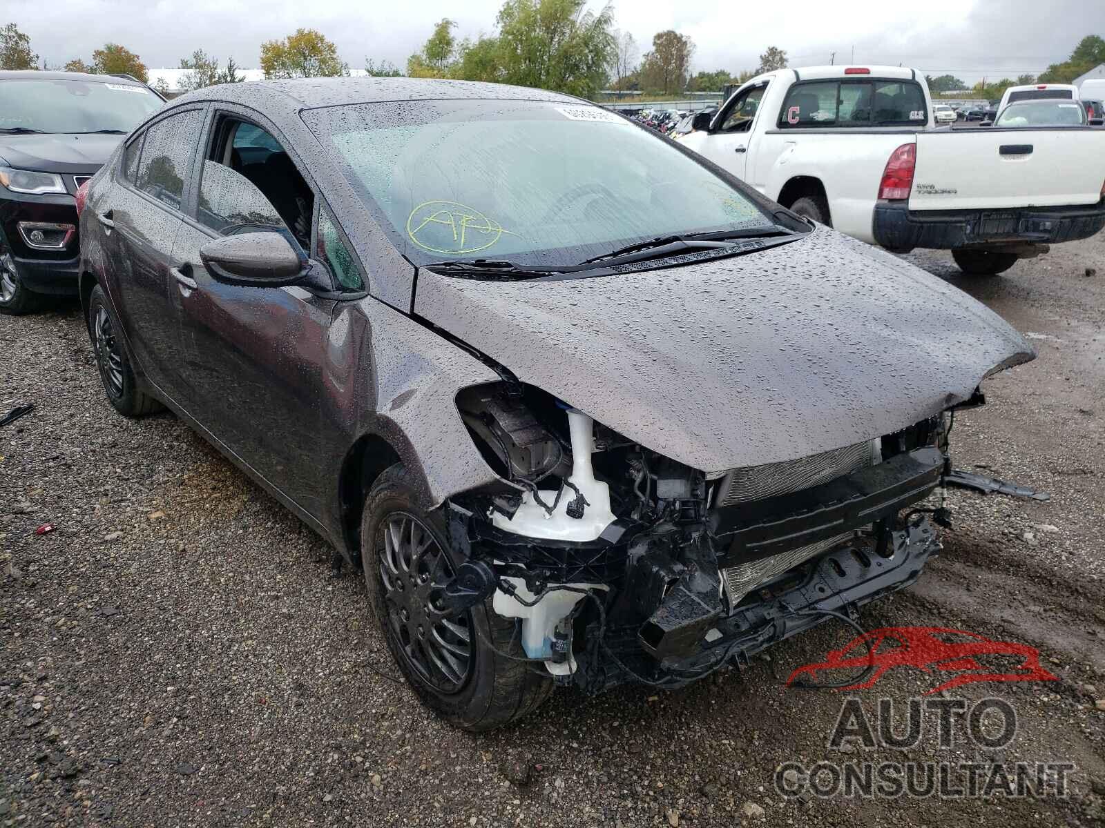 KIA FORTE 2018 - 3KPFK4A79JE171281