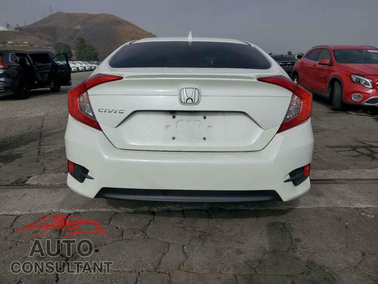 HONDA CIVIC 2017 - 2HGFC2F89HH511368