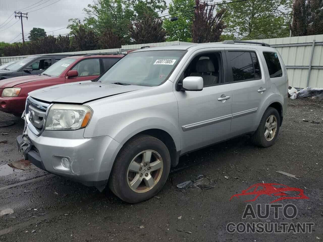 HONDA PILOT 2011 - 5FNYF4H47BB098898