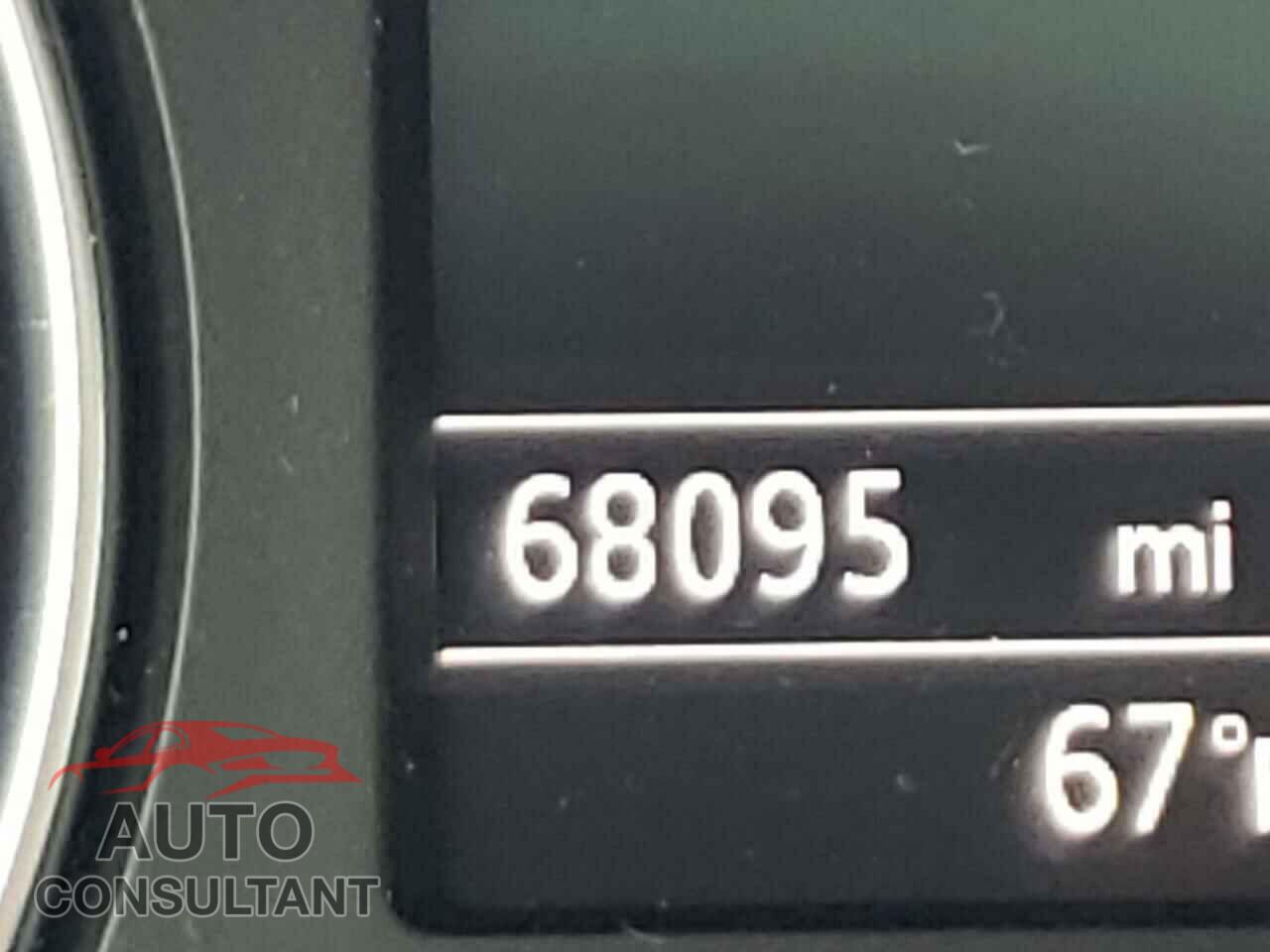 AUDI A3 2017 - WAUB8GFF0H1007085