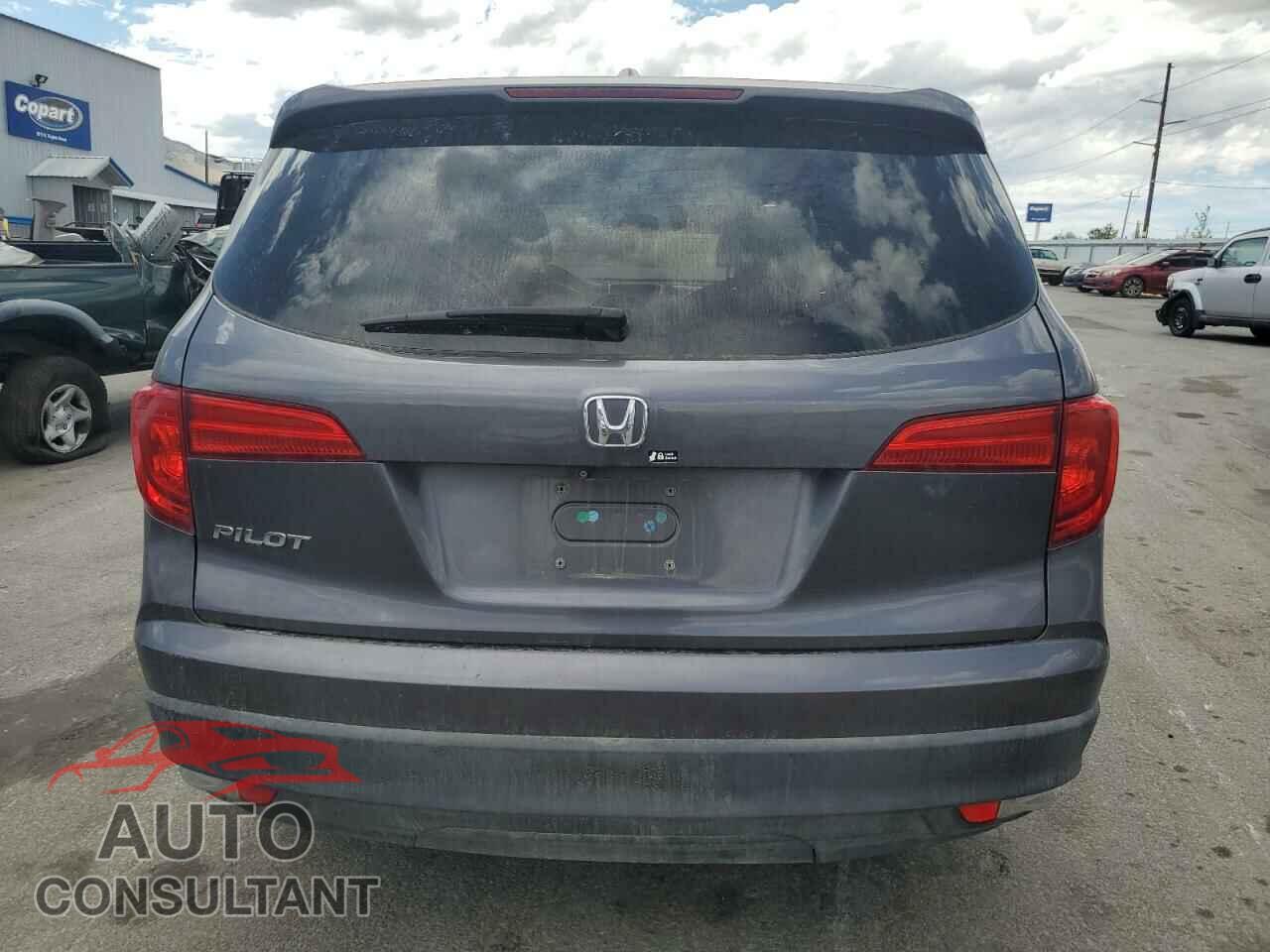 HONDA PILOT 2017 - 5FNYF5H52HB012985