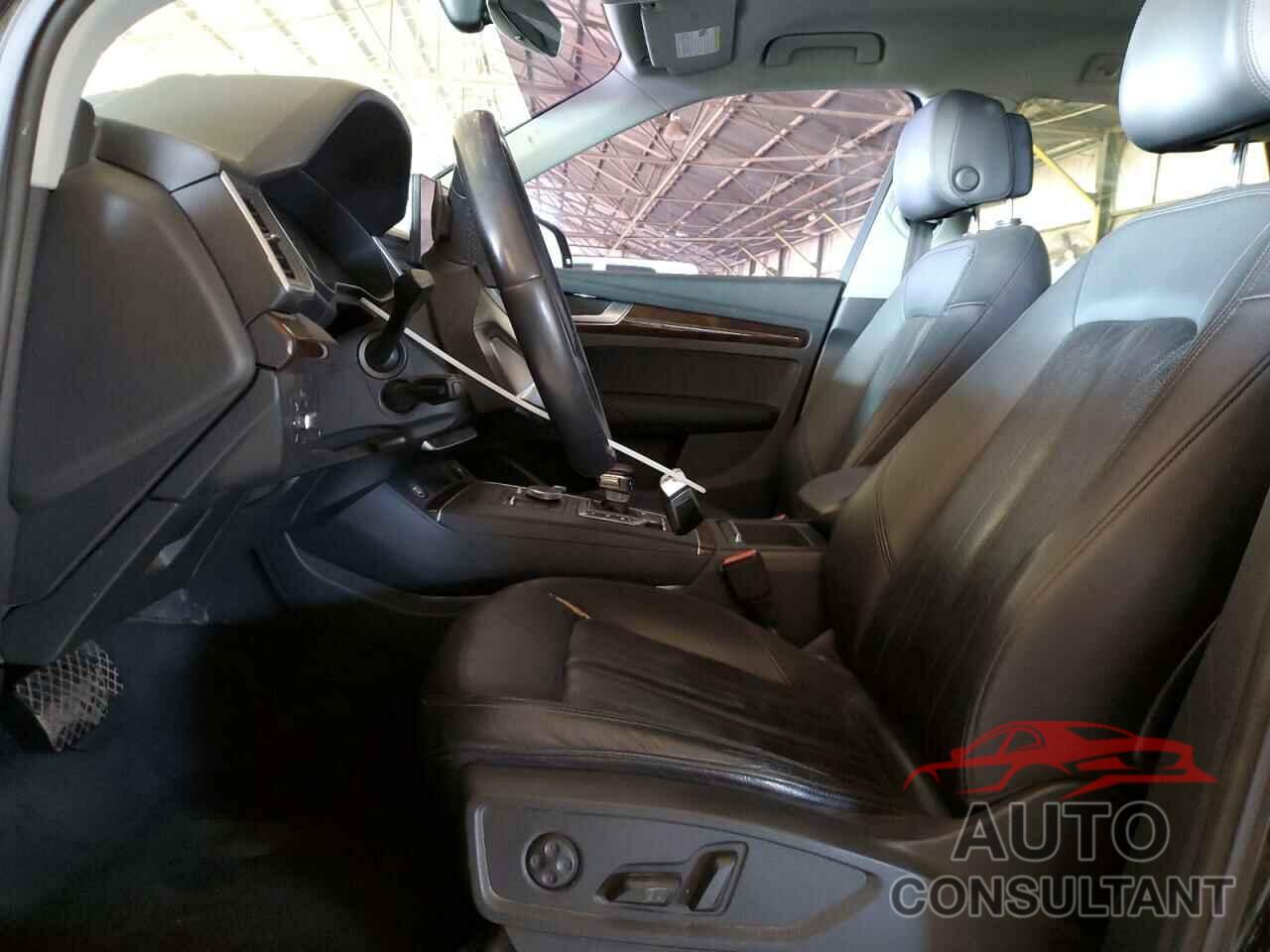 AUDI Q5 2018 - WA1ANAFY6J2158593