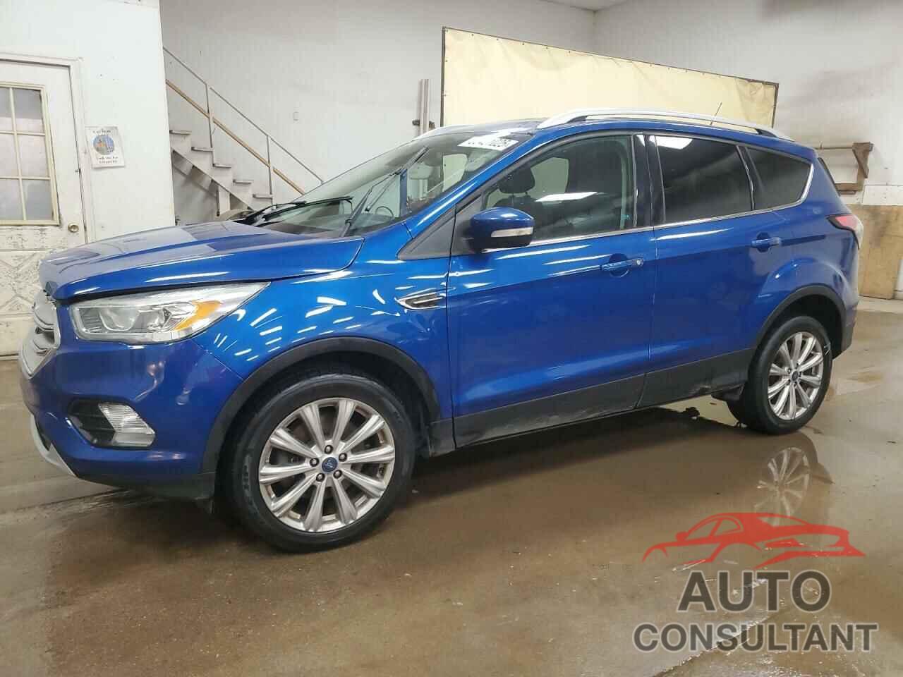 FORD ESCAPE 2017 - 1FMCU9J93HUE71160