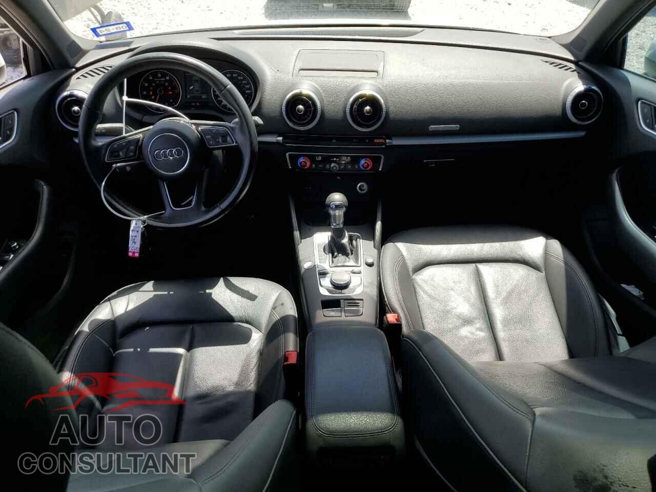 AUDI A3 2017 - WAUAUGFF6H1081005