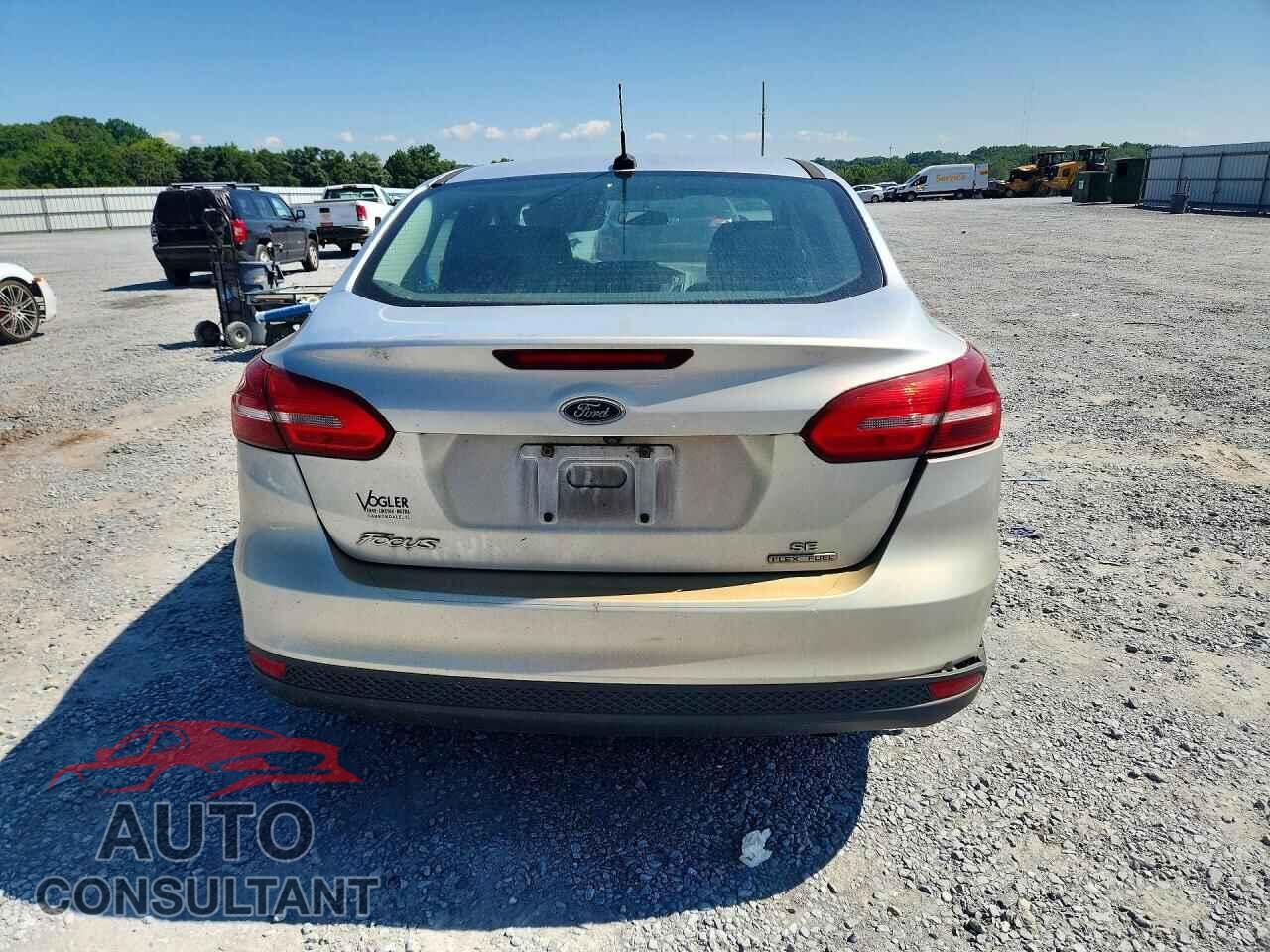 FORD FOCUS 2016 - 1FADP3F20GL241725