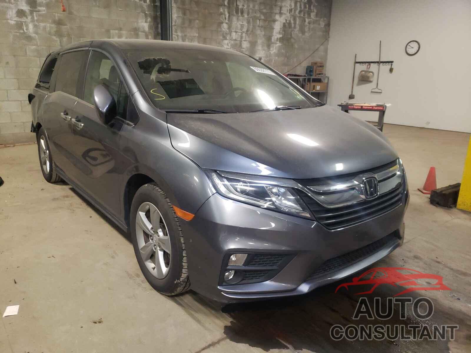 HONDA ODYSSEY 2018 - 5FNRL6H77JB042803