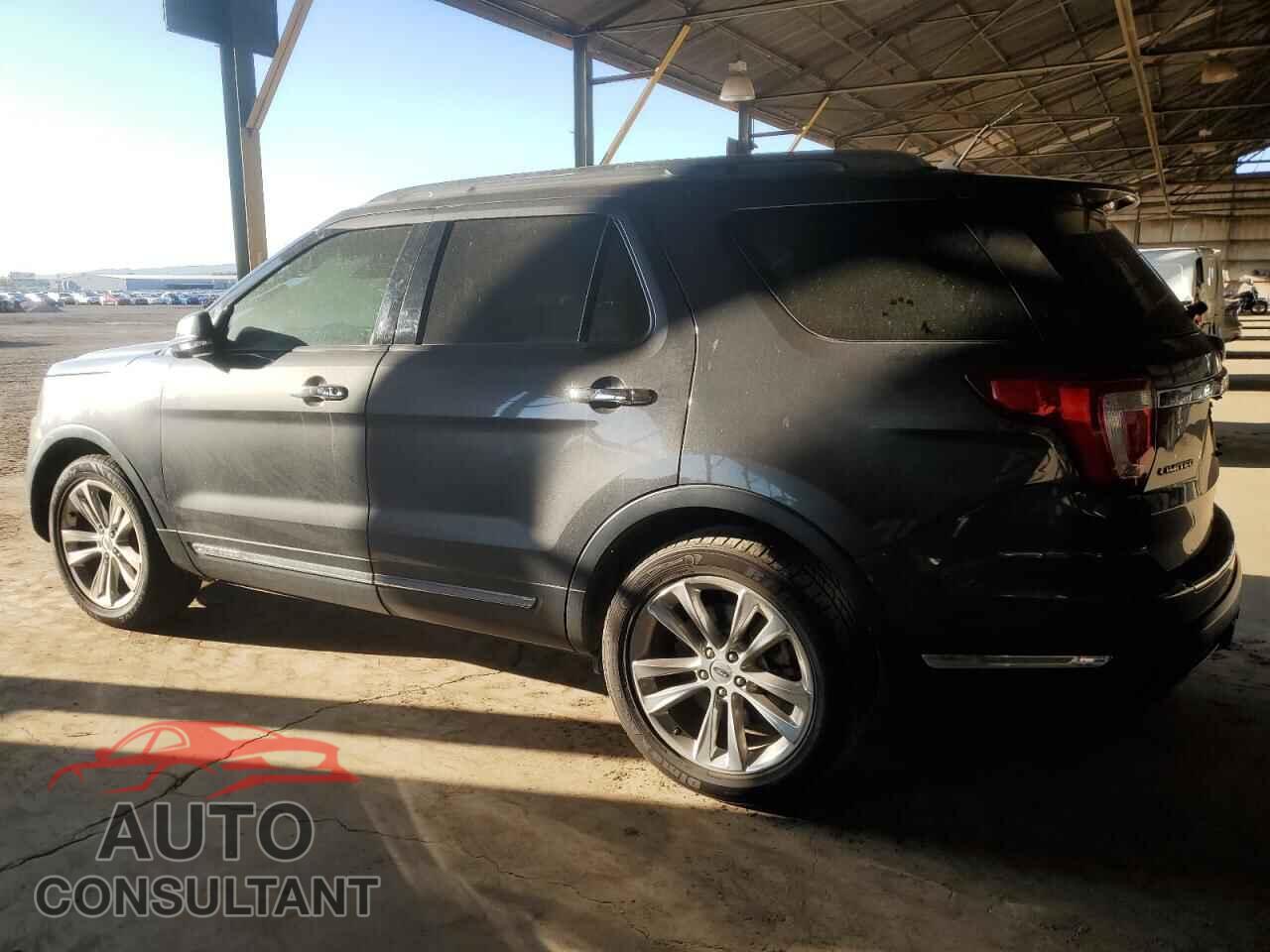 FORD EXPLORER 2018 - 1FM5K7F82JGA88897