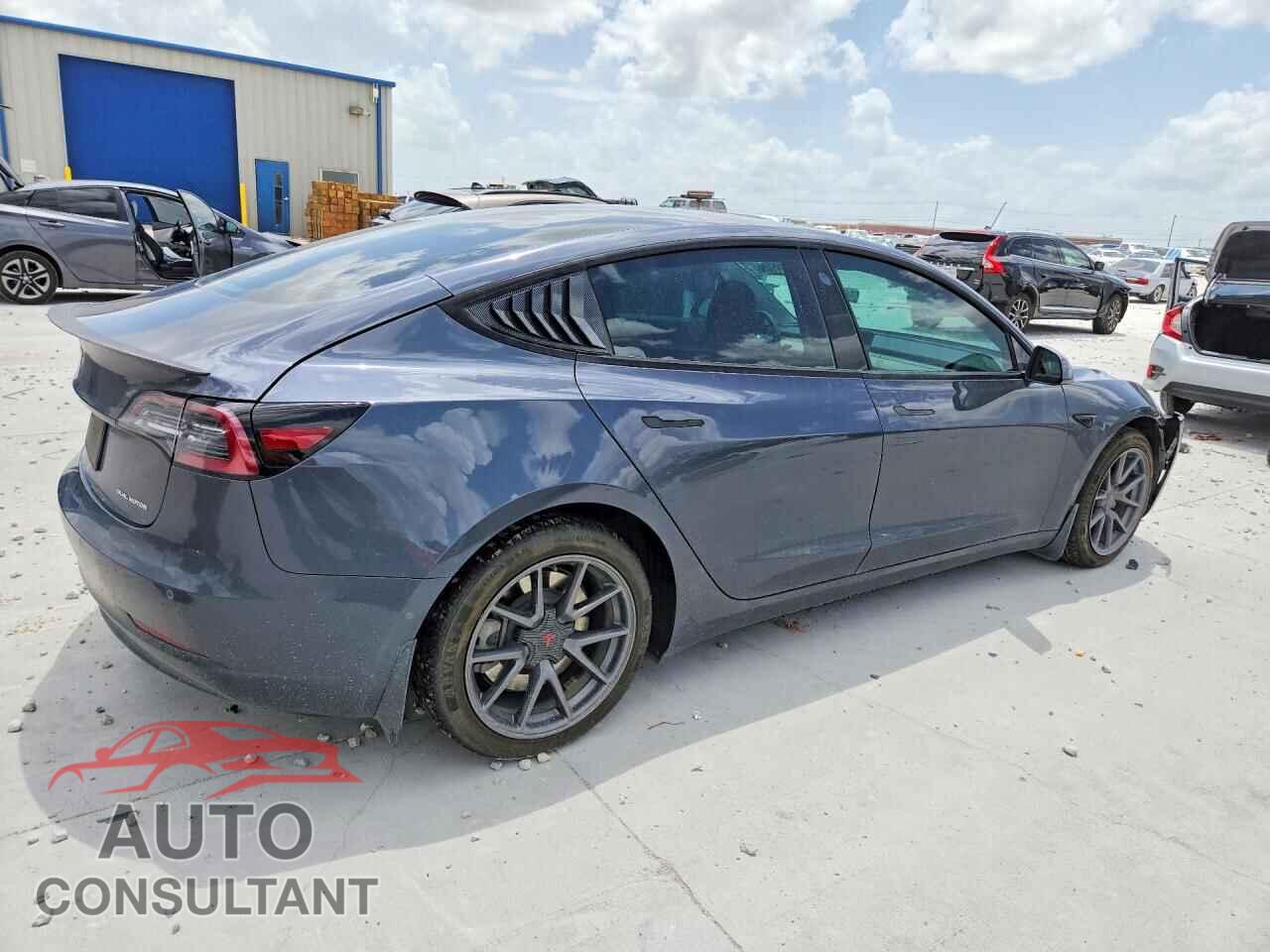 TESLA MODEL 3 2021 - 5YJ3E1EB8MF836726