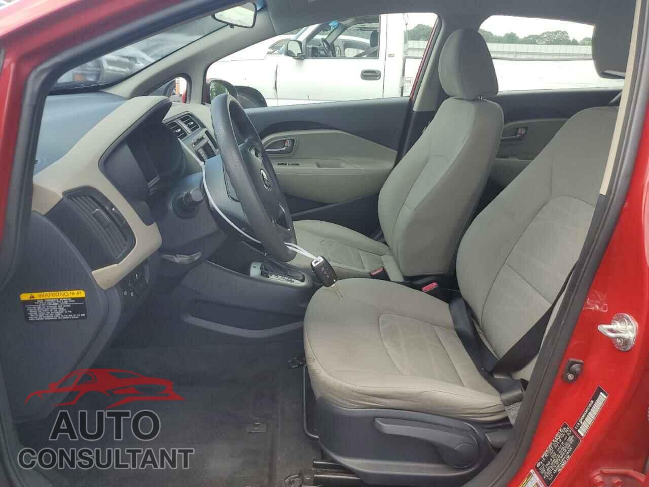KIA RIO 2015 - KNADM5A34F6516506