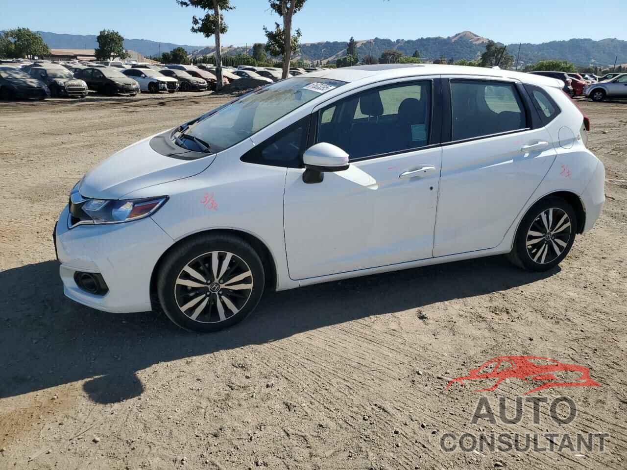 HONDA FIT 2018 - 3HGGK5H8XJM704531
