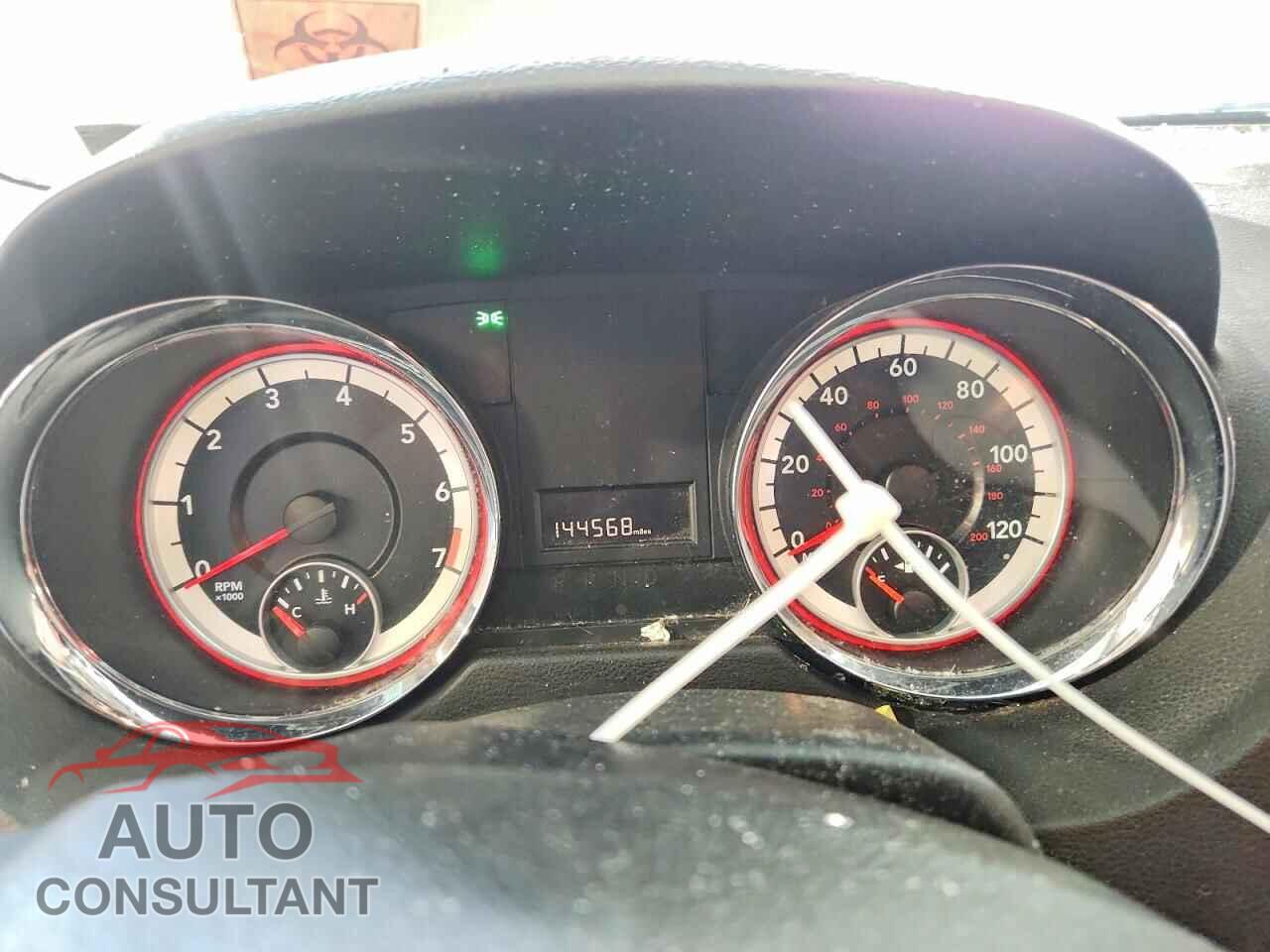 DODGE CARAVAN 2013 - 2C4RDGBG1DR628210