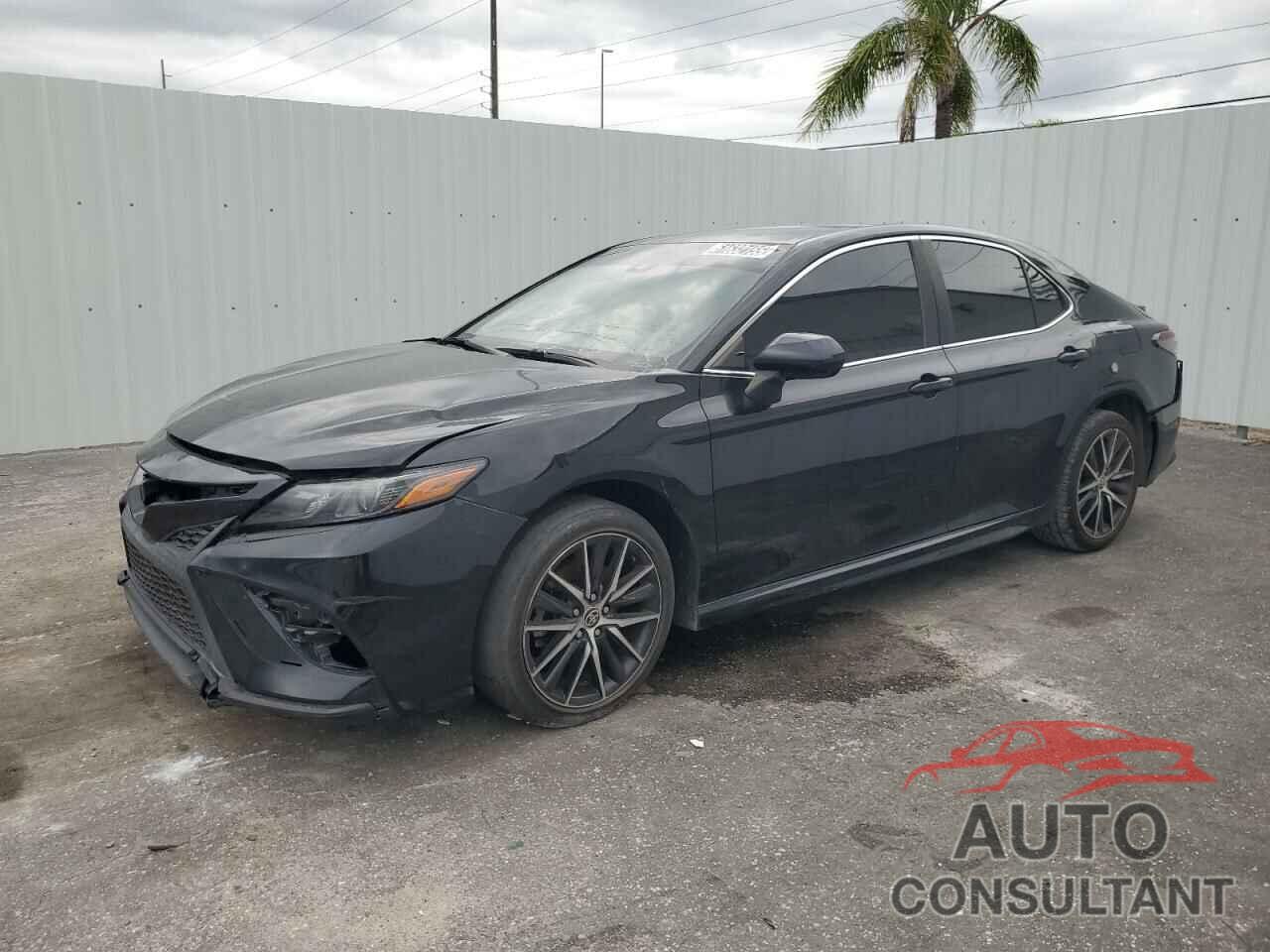TOYOTA CAMRY 2021 - 4T1G11AK1MU553364