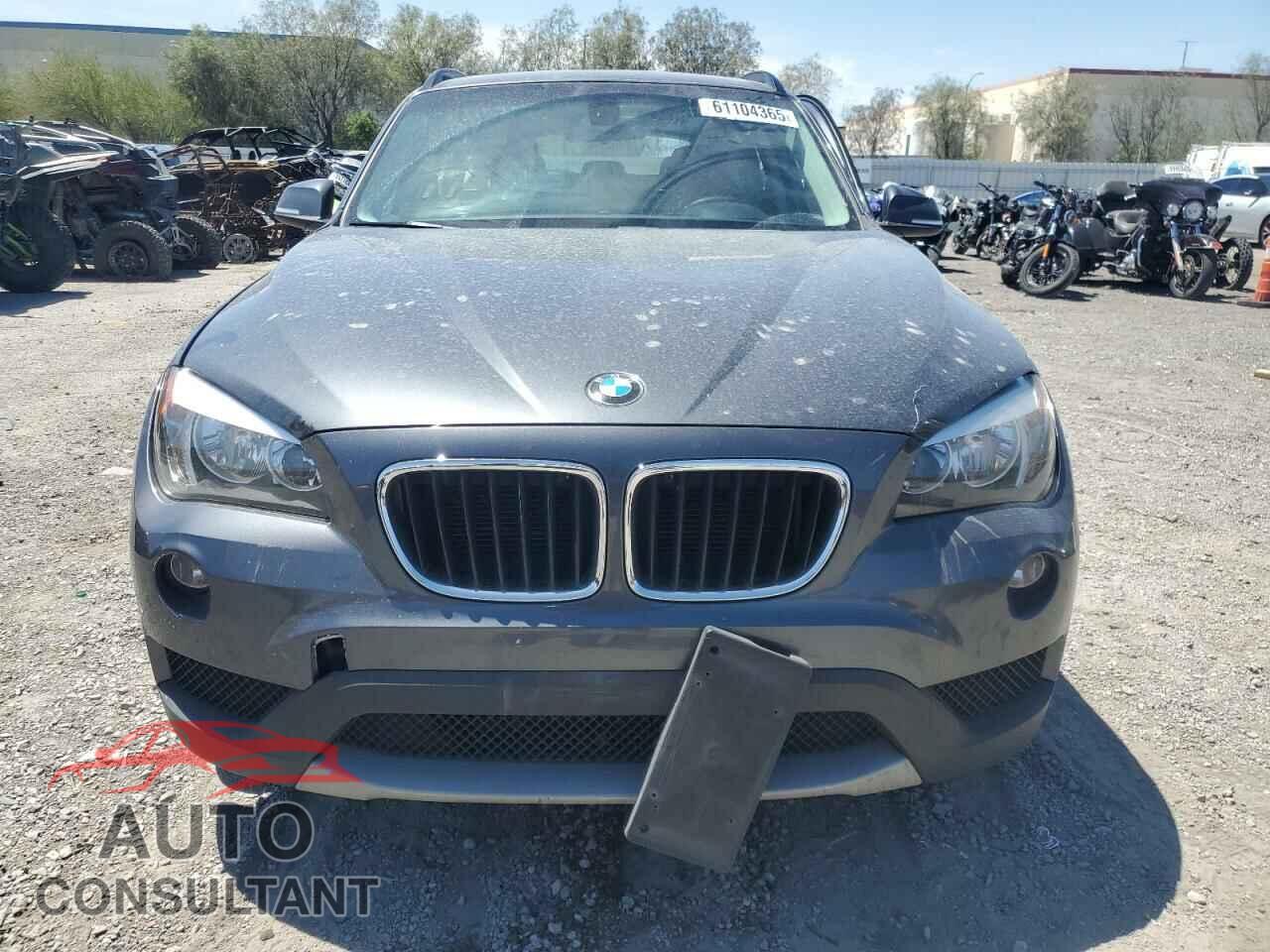 BMW X1 2014 - WBAVM1C52EVW52844