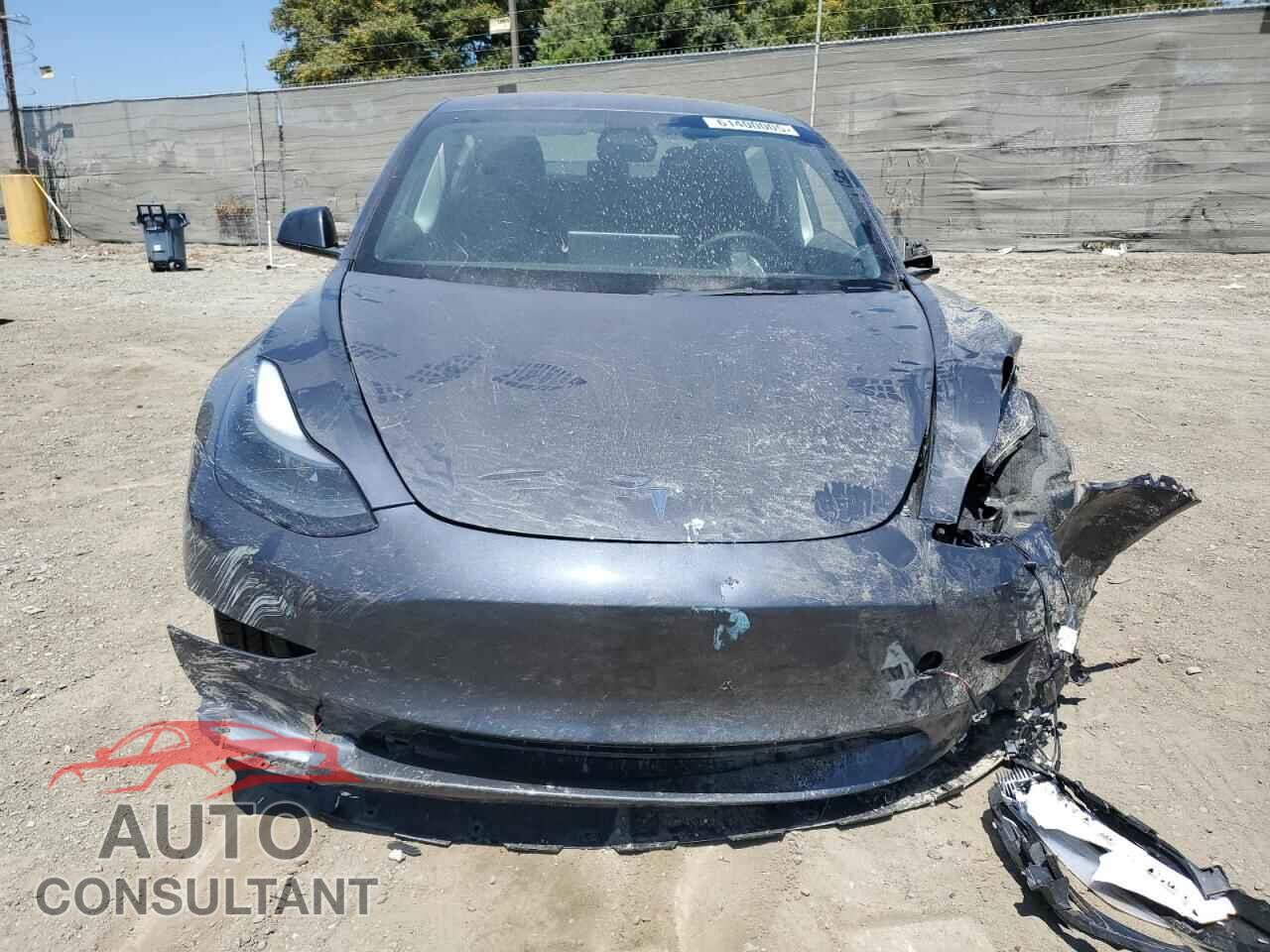 TESLA MODEL 3 2023 - 5YJ3E1EA9PF706157