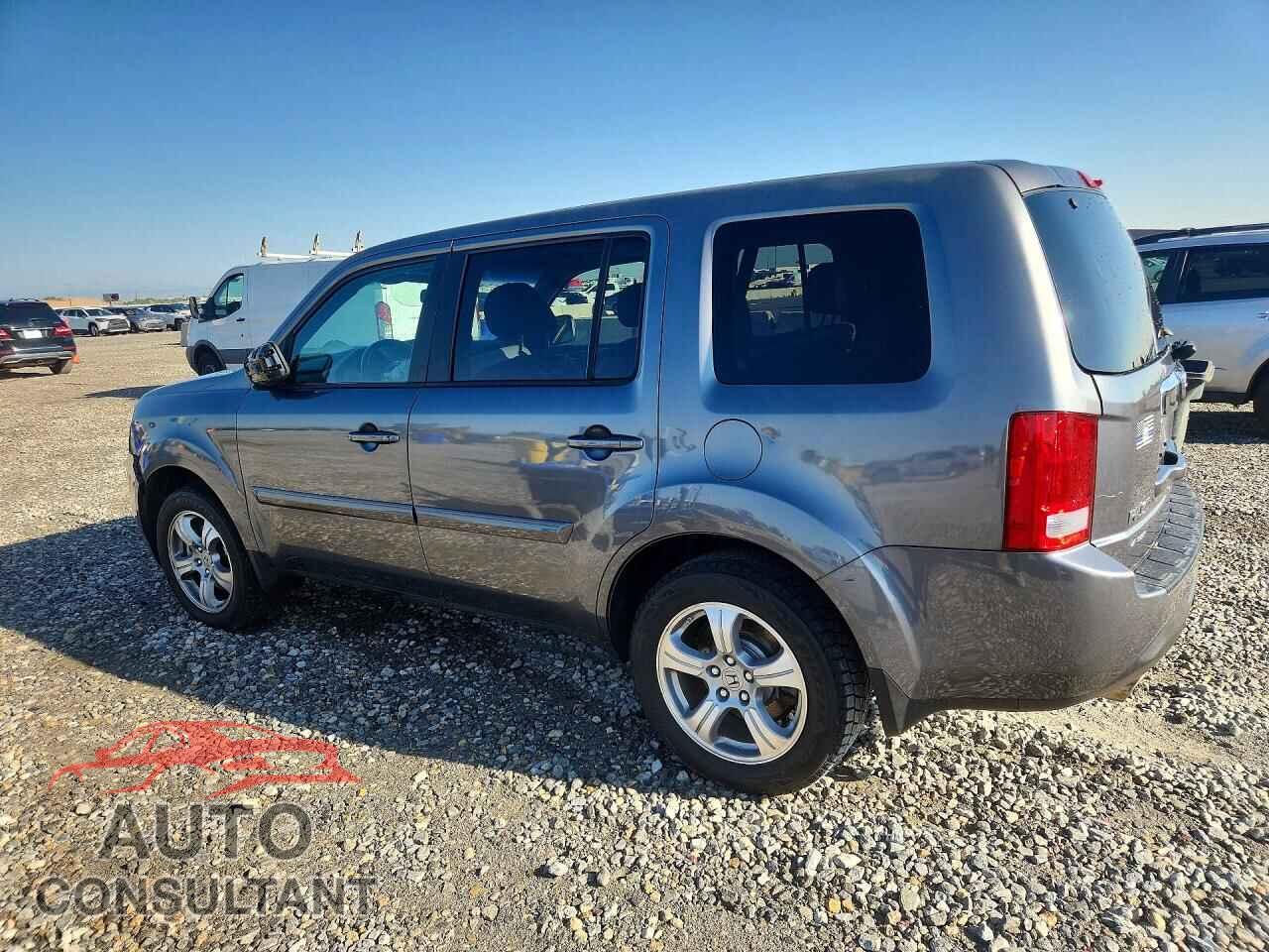 HONDA PILOT 2013 - 5FNYF4H56DB022729