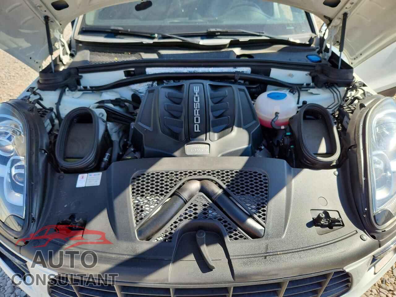 PORSCHE MACAN 2018 - WP1AB2A57JLB32708