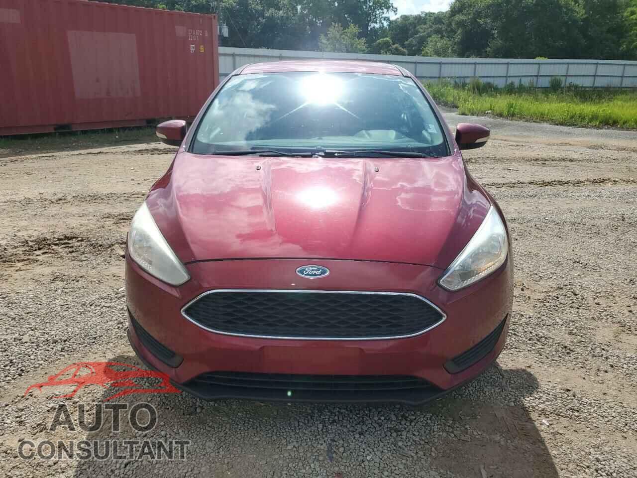 FORD FOCUS 2017 - 1FADP3F22HL215189