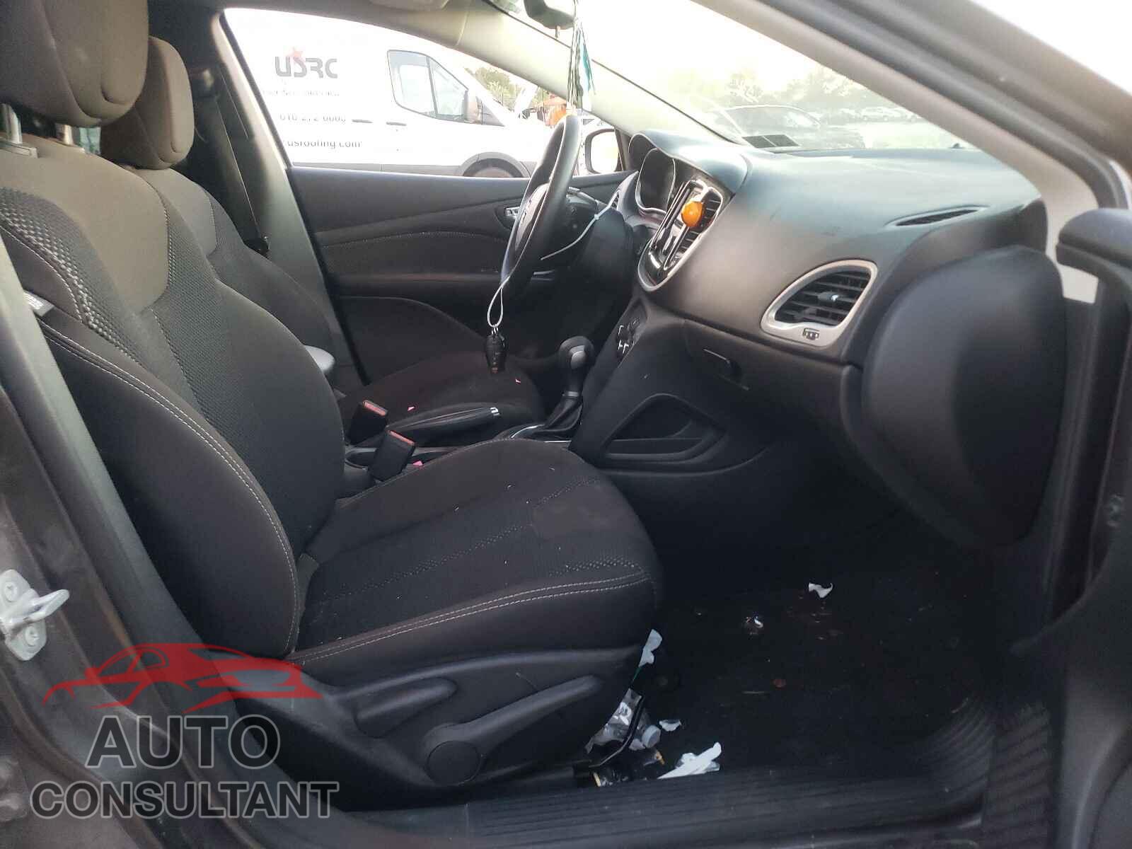 DODGE DART 2016 - 1C3CDFBB8GD516892