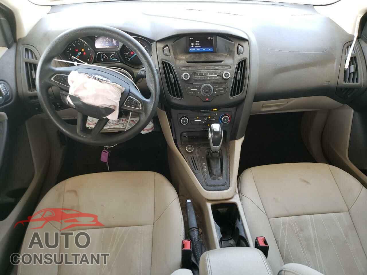 FORD FOCUS 2015 - 1FADP3F21FL343789