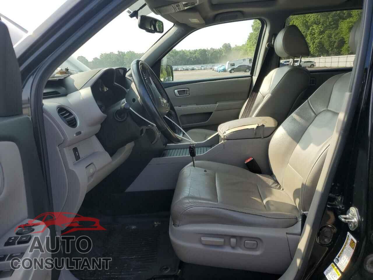 HONDA PILOT 2013 - 5FNYF4H55DB073297