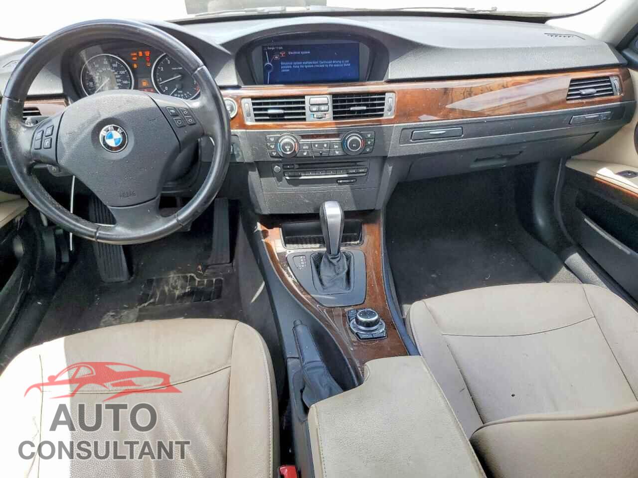 BMW 3 SERIES 2011 - WBAPH7C50BE683232