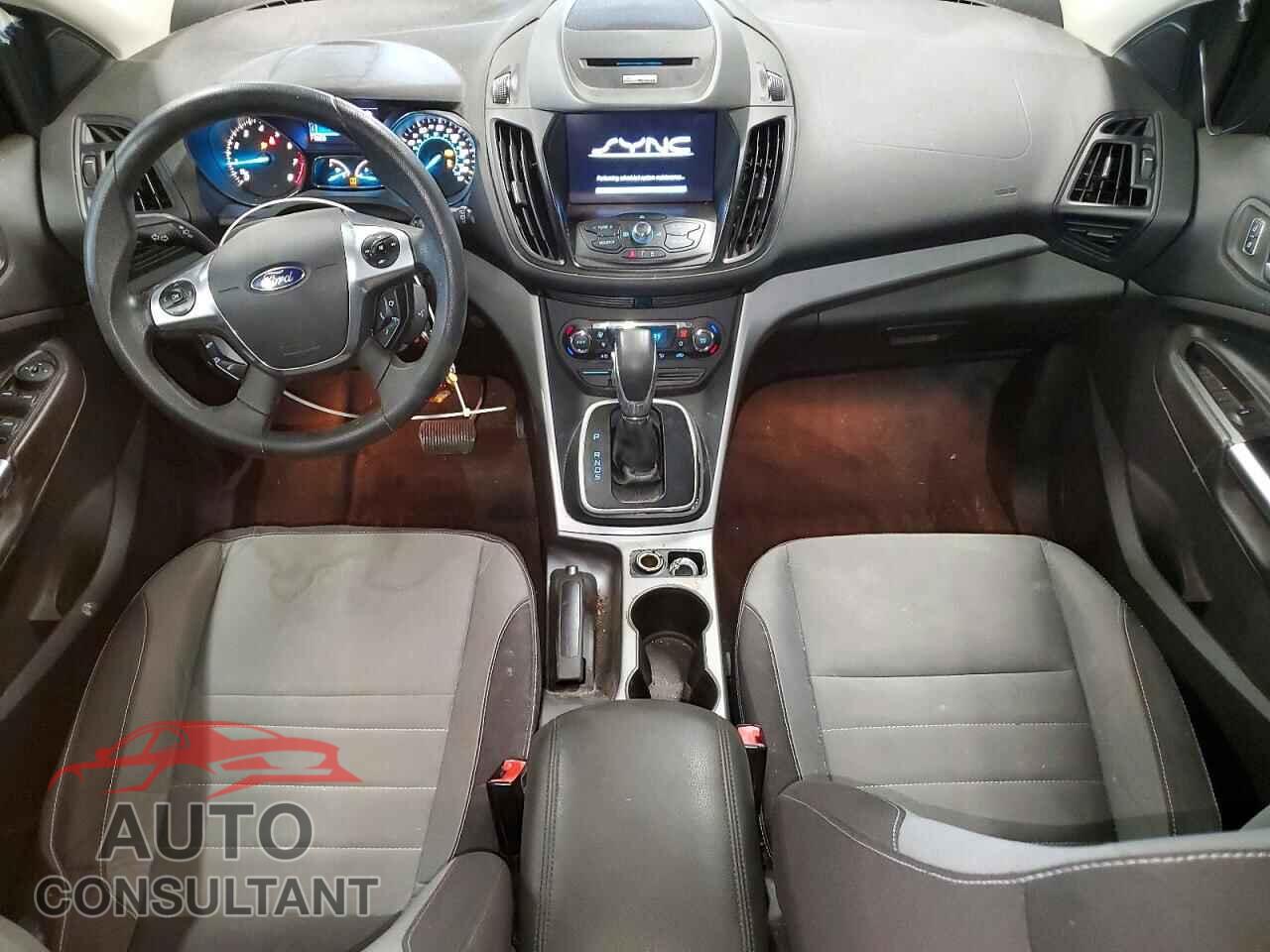 FORD ESCAPE 2013 - 1FMCU9GX2DUB52140