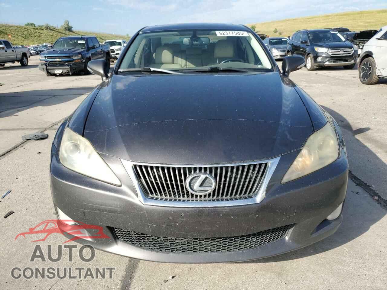 LEXUS IS 2010 - JTHCF5C29A5042532
