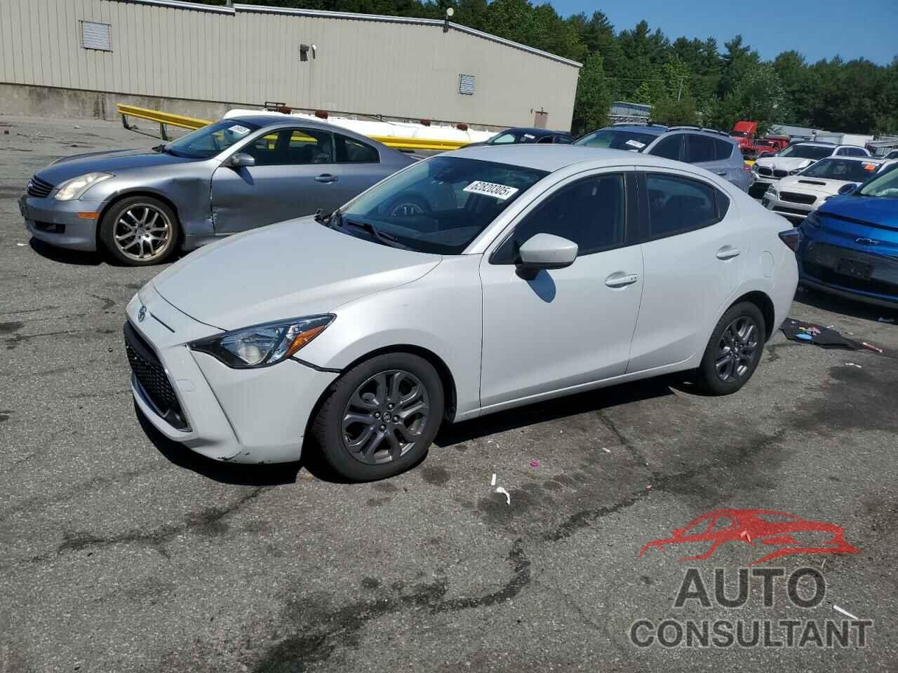 TOYOTA YARIS 2019 - 3MYDLBYV5KY523612