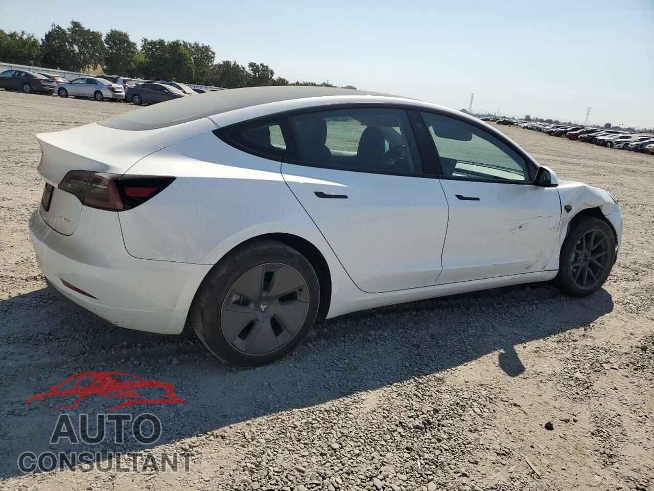 TESLA MODEL 3 2023 - 5YJ3E1EB5PF677409
