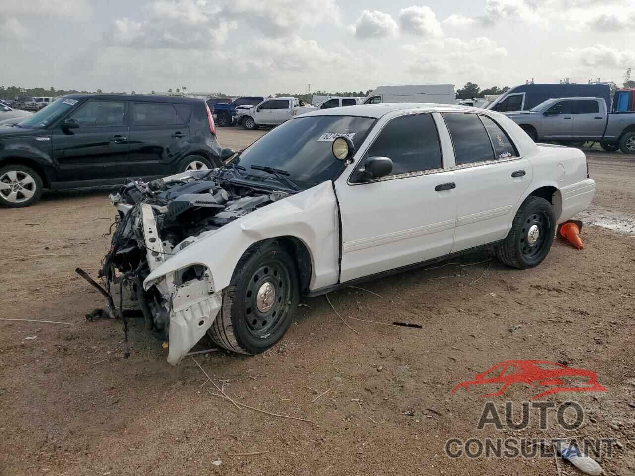 FORD CROWN VIC 2011 - 2FABP7BV4BX131545