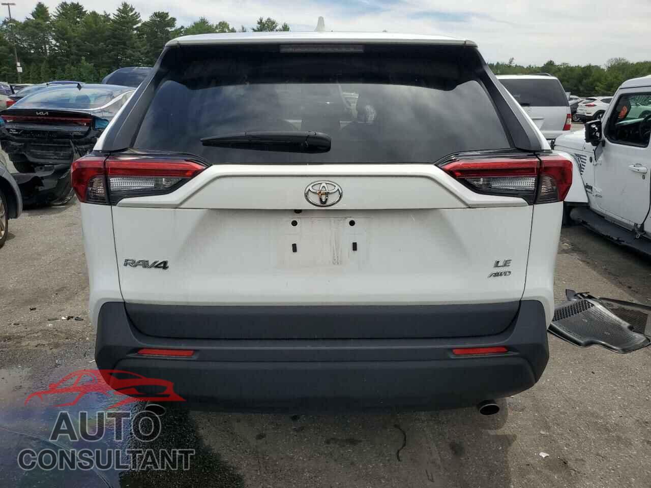 TOYOTA RAV4 2023 - 2T3F1RFV8PC384342