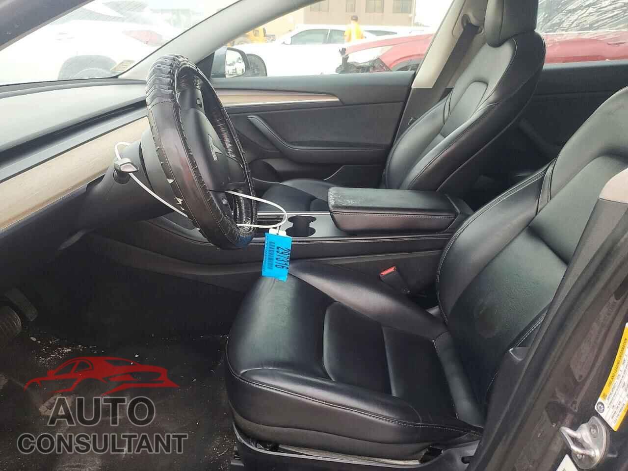 TESLA MODEL 3 2021 - 5YJ3E1EA0MF091641