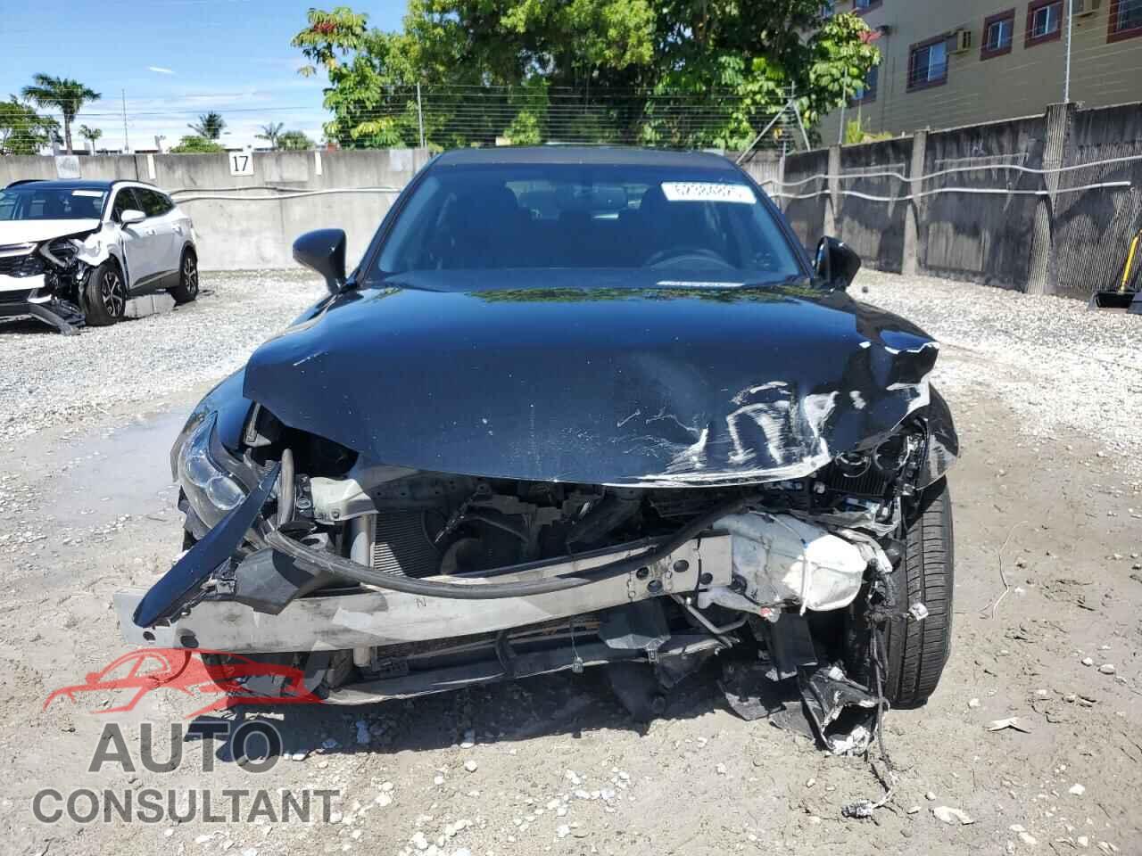 LEXUS IS 2015 - JTHBF1D20F5072917
