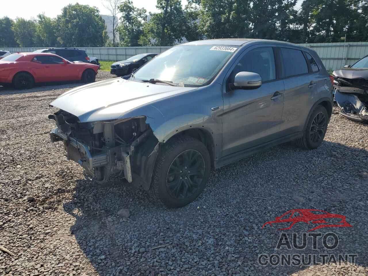 MITSUBISHI OUTLANDER 2019 - JA4AR3AU6KU015010