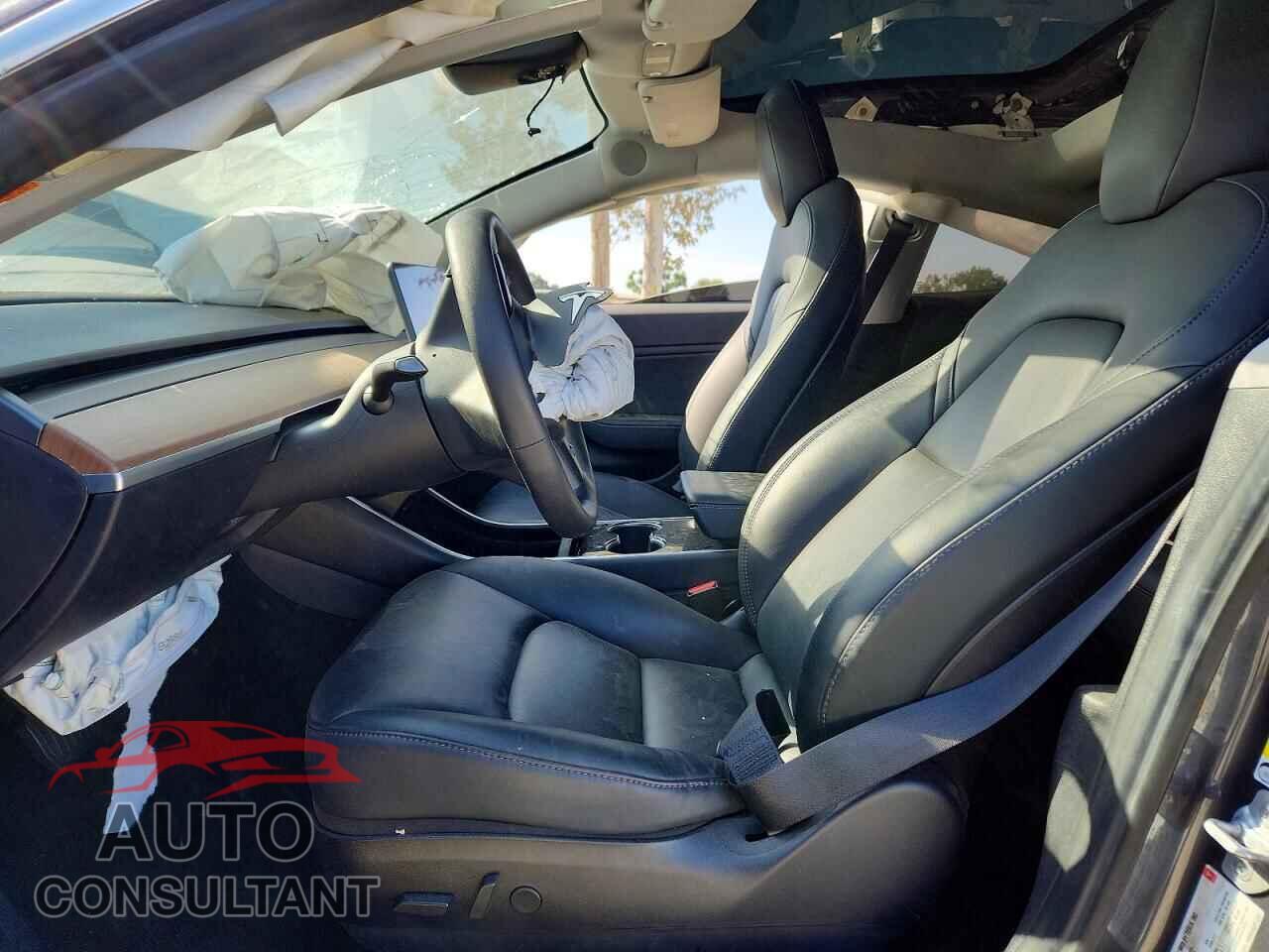 TESLA MODEL 3 2018 - 5YJ3E1EB9JF185070
