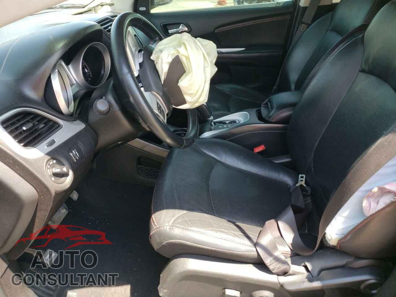 DODGE JOURNEY 2019 - 3C4PDDEG7KT784537