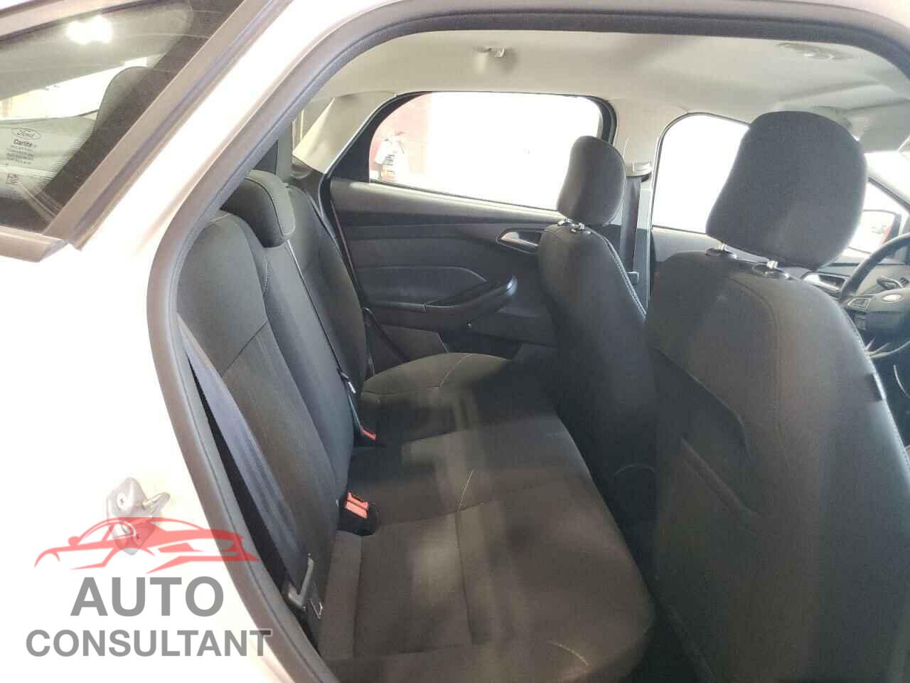FORD FOCUS 2017 - 1FADP3F2XHL254760