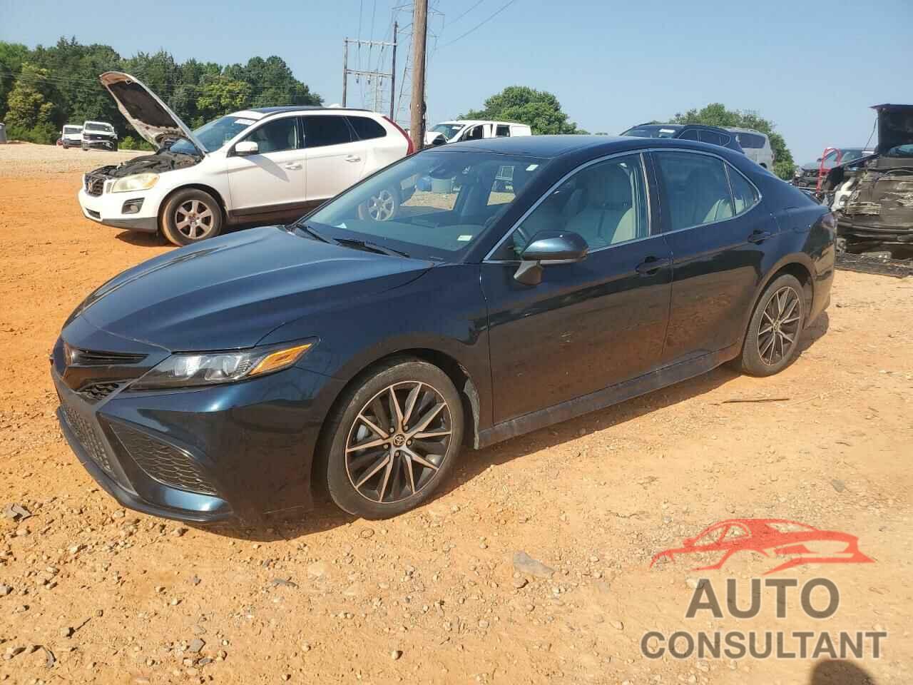 TOYOTA CAMRY 2021 - 4T1G11AK3MU574846