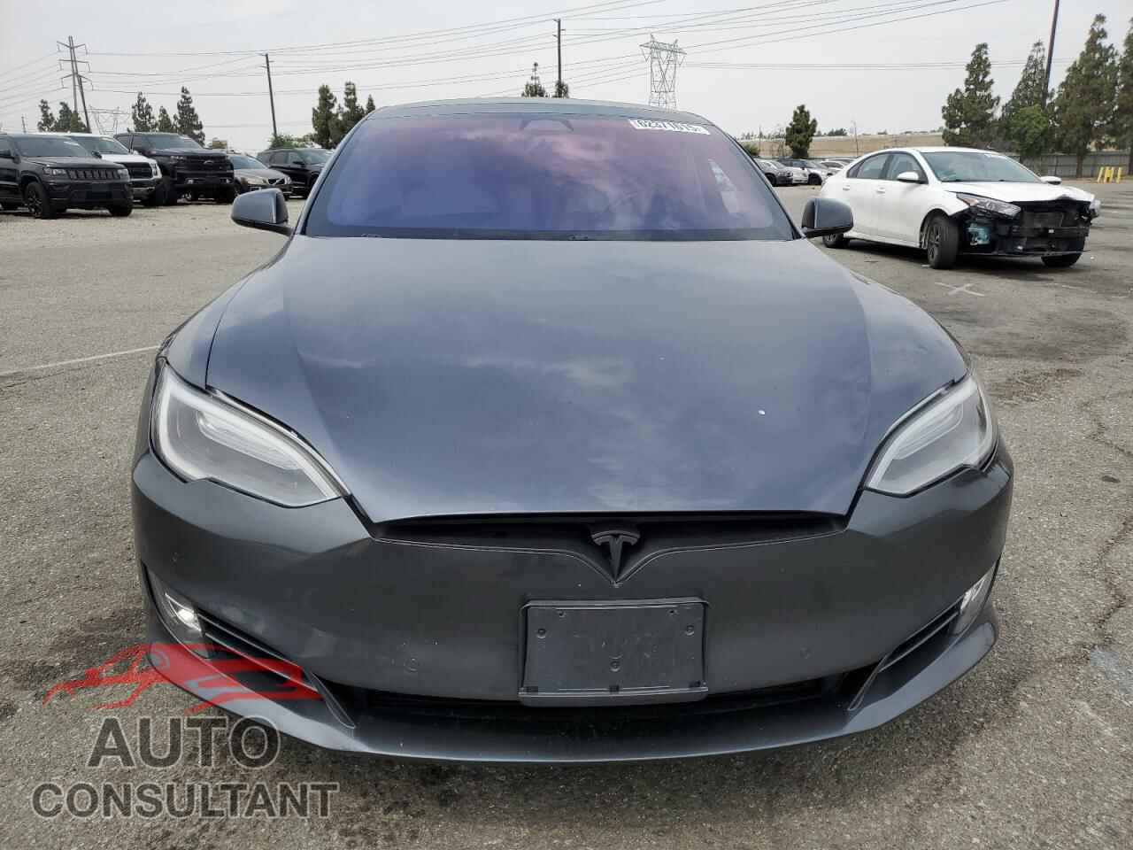TESLA MODEL S 2017 - 5YJSA1E40HF227256