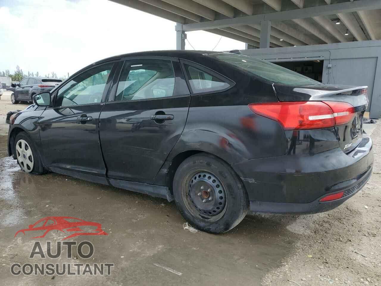 FORD FOCUS 2018 - 1FADP3E20JL227073