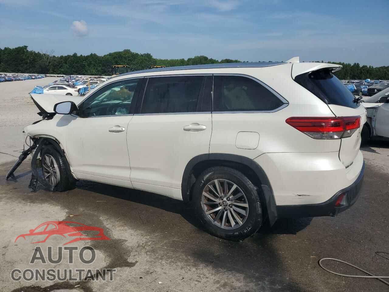TOYOTA HIGHLANDER 2017 - 5TDJZRFH2HS510869