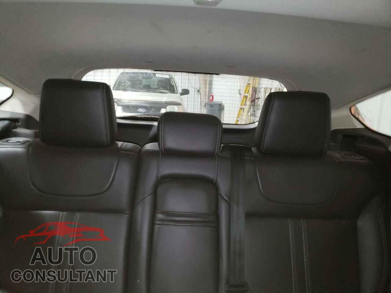 FORD FOCUS 2012 - 1FAHP3M23CL373652