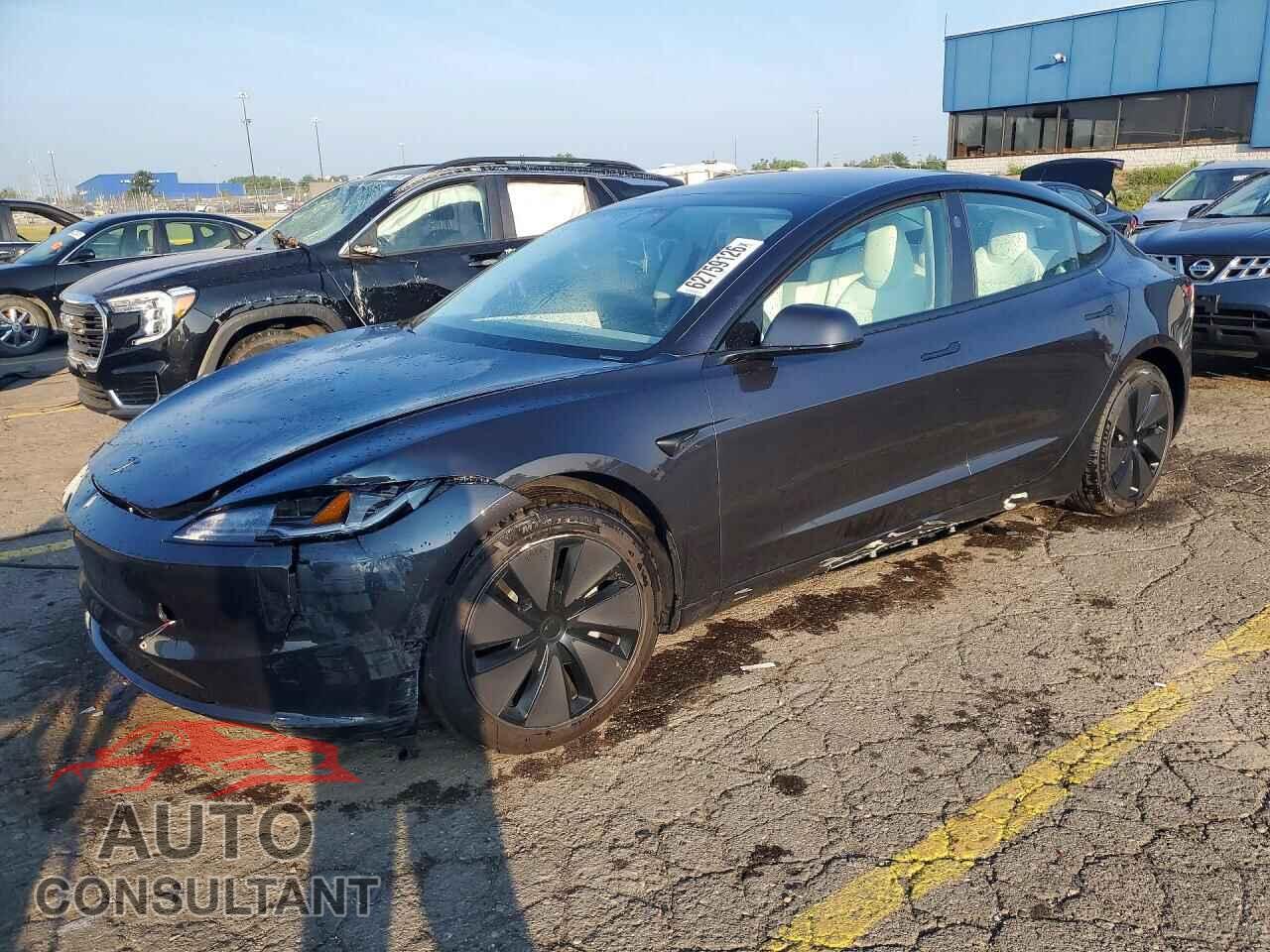 TESLA MODEL 3 2026 - 5YJ3E1EB3TF148115