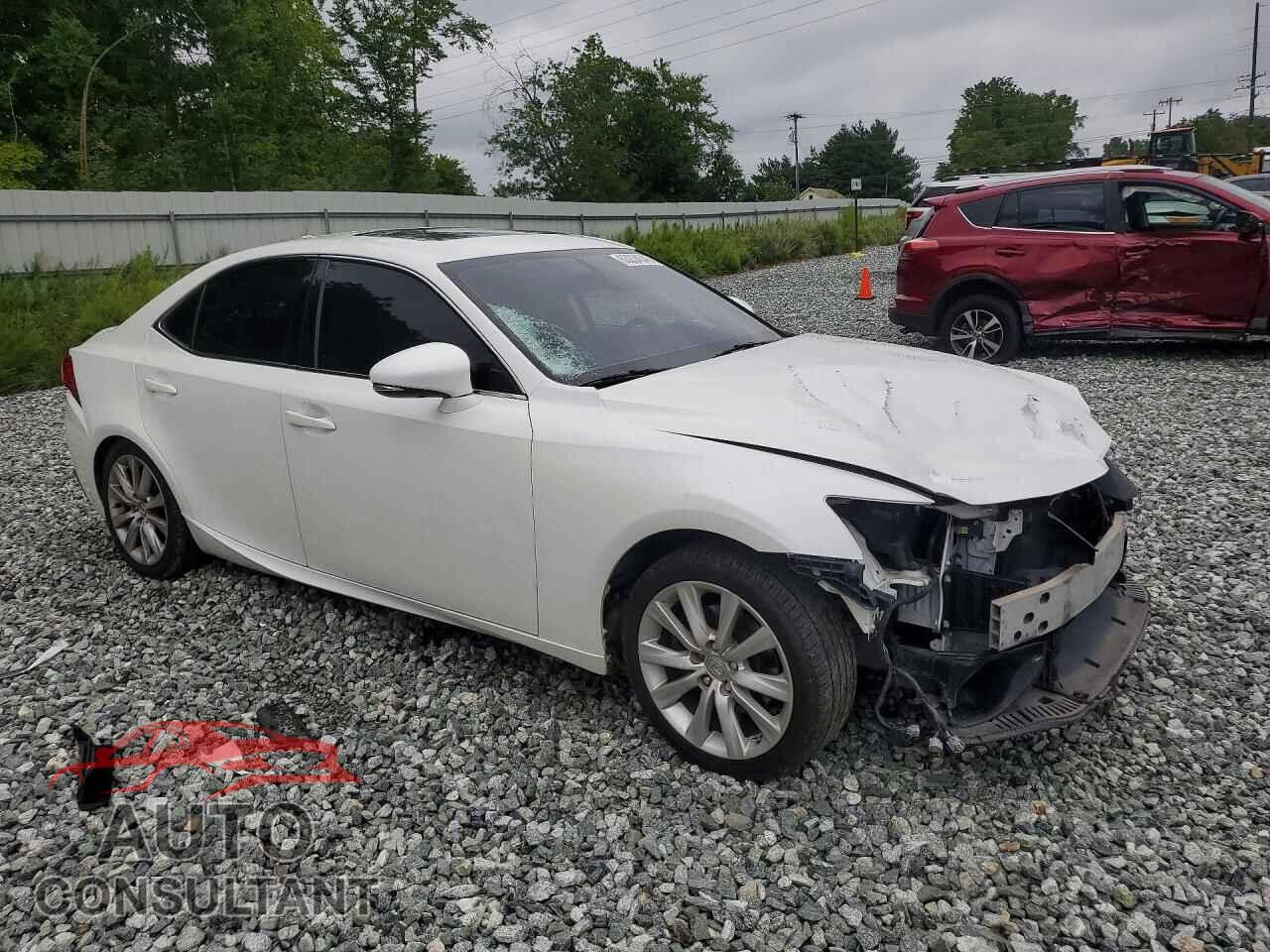 LEXUS IS 2015 - JTHBF1D29F5081017