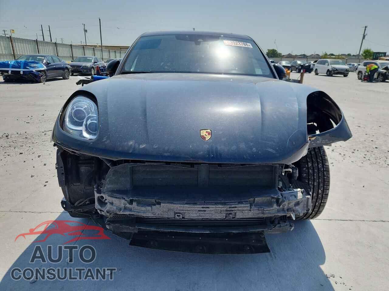 PORSCHE MACAN 2018 - WP1AA2A55JLB07941