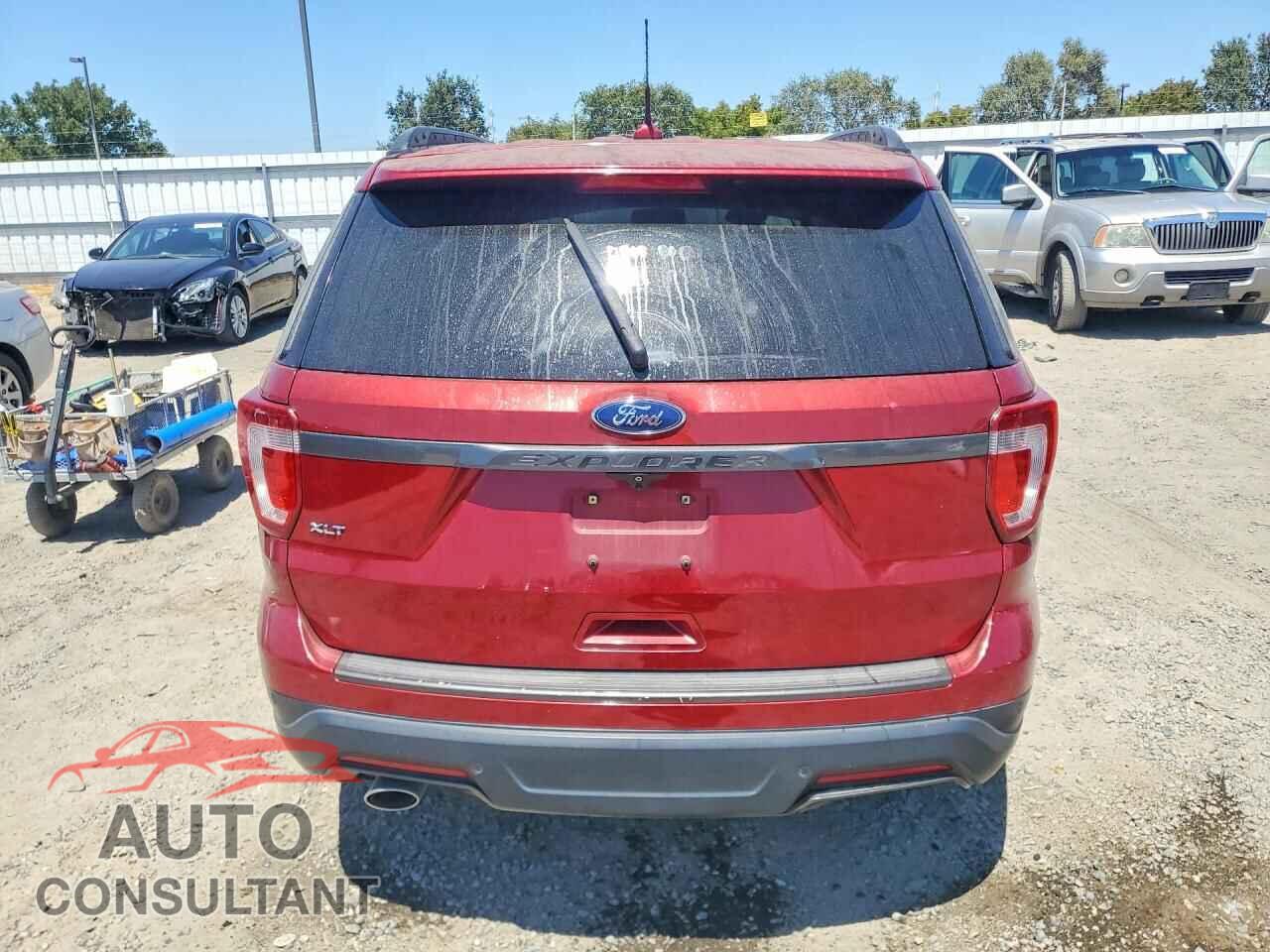 FORD EXPLORER 2018 - 1FM5K7D8XJGB32471